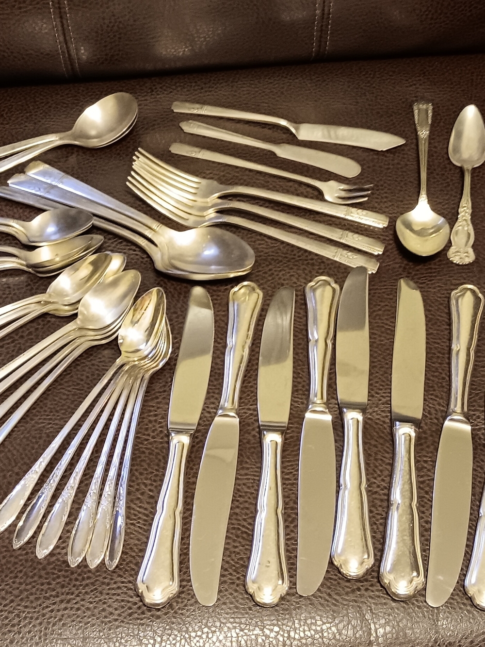 Heirloom Silver Played Flatware Set - Classic Dining Cutlery